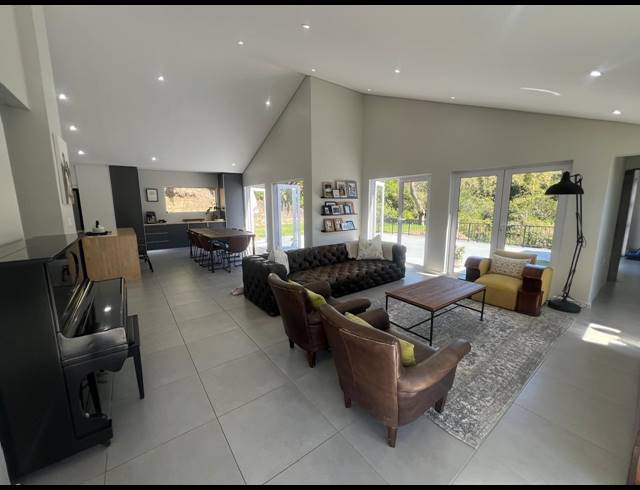 3 BEDROOM HOUSE TO LET IN BONNIE DOON